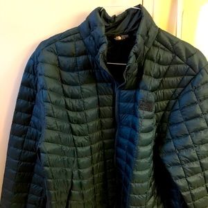 MENS NORTH FACE DARK GREEN DOWN JACKET (XL)